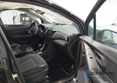 2019 Chevrolet Trax Lt z USA, uszkodzony, nr VIN KL7CJPSB0KB870935